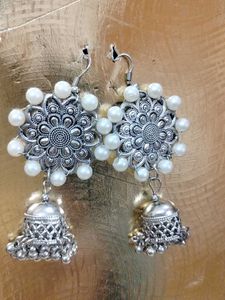 Pearl Jhumka Earrings