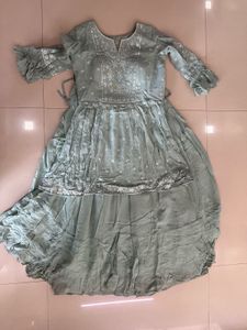 Elegant Embroidered Kurta Set