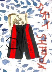 Beautiful Article Of Jordan Black &amp; Red Shorts