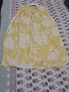 Yellow &amp; White Sleeveless Dress