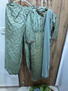 Pakistani Wedding Kurta Pant