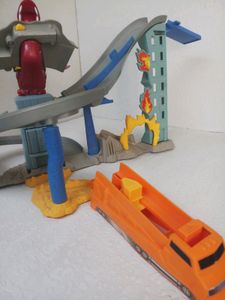 🔥 HOT Wheels Dragon Destroyer Track Set