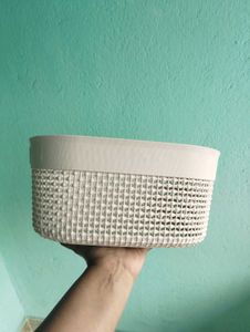 Set of 3 lavender/ Mauve Textured Plastic Baskets/