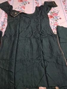 Elegant Green Kurta Set