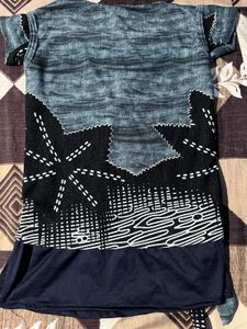 Unique Pattern Top