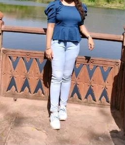 Women Square Neck Puff Sleeve Top