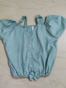 Chic Aqua Blue Cold-Shoulder Top – Stylish & Trend