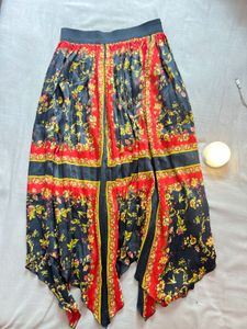 ZARA- vibrant skirt