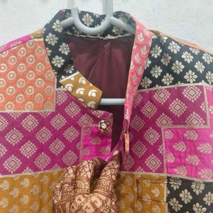 multicolored men&#39;s jacket