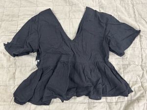 Elegant Black V-Neck Top