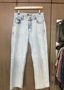 TOTAL LOOK COMBO | ZARA knit Top and straight Jean