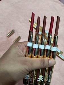 Myglamm Ultimate Long Stay Matte Lipstick
