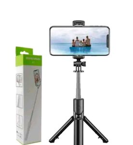 Extendable Selfie Stick Tripod