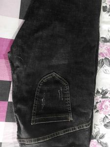 Black Skinny Jeans