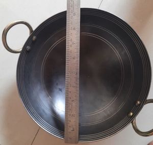Iron kadhai