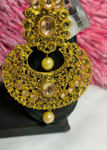 Elegant Gold-Tone Jewelry Set