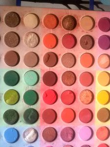 ✨Sfr Neon Beauty Eyeshadow Palette