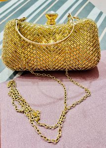 1 Hand Bag/ Clutch