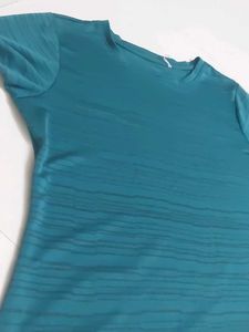 Branded Green tshirt