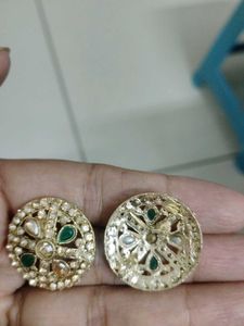 Green Studs