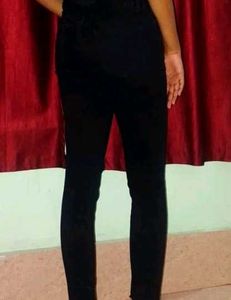 Ripped Knee Black Skinny Jeans