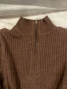 Chic Chocolate Brown Ribbed Knit Top – Size L
