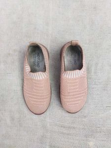 Kids Girls Soft Slip-On Shoes | Good Condition