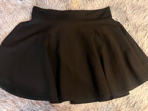 Chic Black skater Skirt