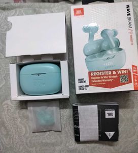 JBL Wavebeam Earphones