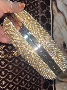 Metro Glamorous Gold-toned Clutch