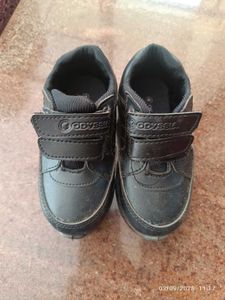 2-4 Age Unisex  Black School Shoes