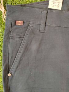 Stylish Men&#39;s Jeans