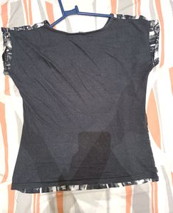 Black And White daily wear t-shirt.