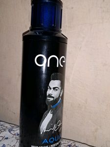 One 8 Aqua Pour Homme/ Perfume Body Spray