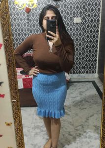 Combo Woolen Skirt And Top