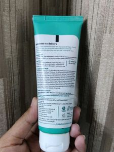 Plum Cica And Hyaluronic Acid Aqua Light Sunscreen
