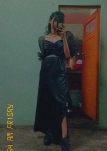 Elegant Black Maxi Dress