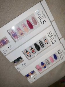 Stick On Nails