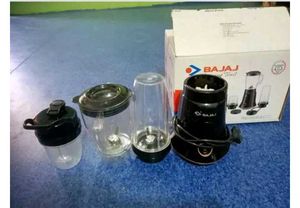 Bajaj Nutri Treat Mixer Grinder
