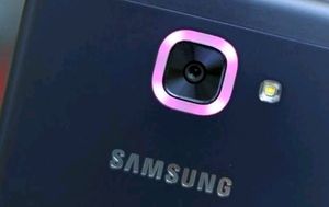 Samsung Galaxy J7 MAX