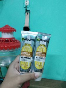 Garnier Vitamin C Skin Care Kit