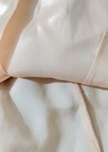 A Beautiful Satin Shirt👕💗(for Women )