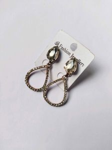 Sparkling Teardrop Earrings