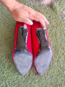 Red Pointed Heels(just need to washed it)