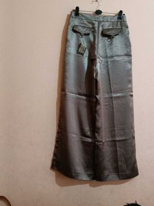 Elegant Bronze Wide-Leg Pants