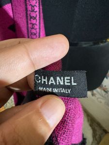 Chanel soft smooth semi winter scarf