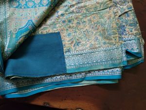 Cream And Blue Floral Pure Silk Saree