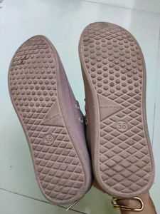 zudio dusty pink sneakers