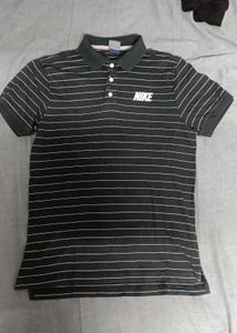 Nike Striped Polo Shirt - Classic Style