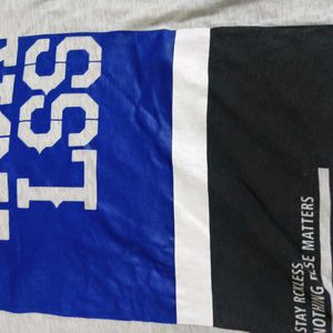 Graphic Print hooded Tee